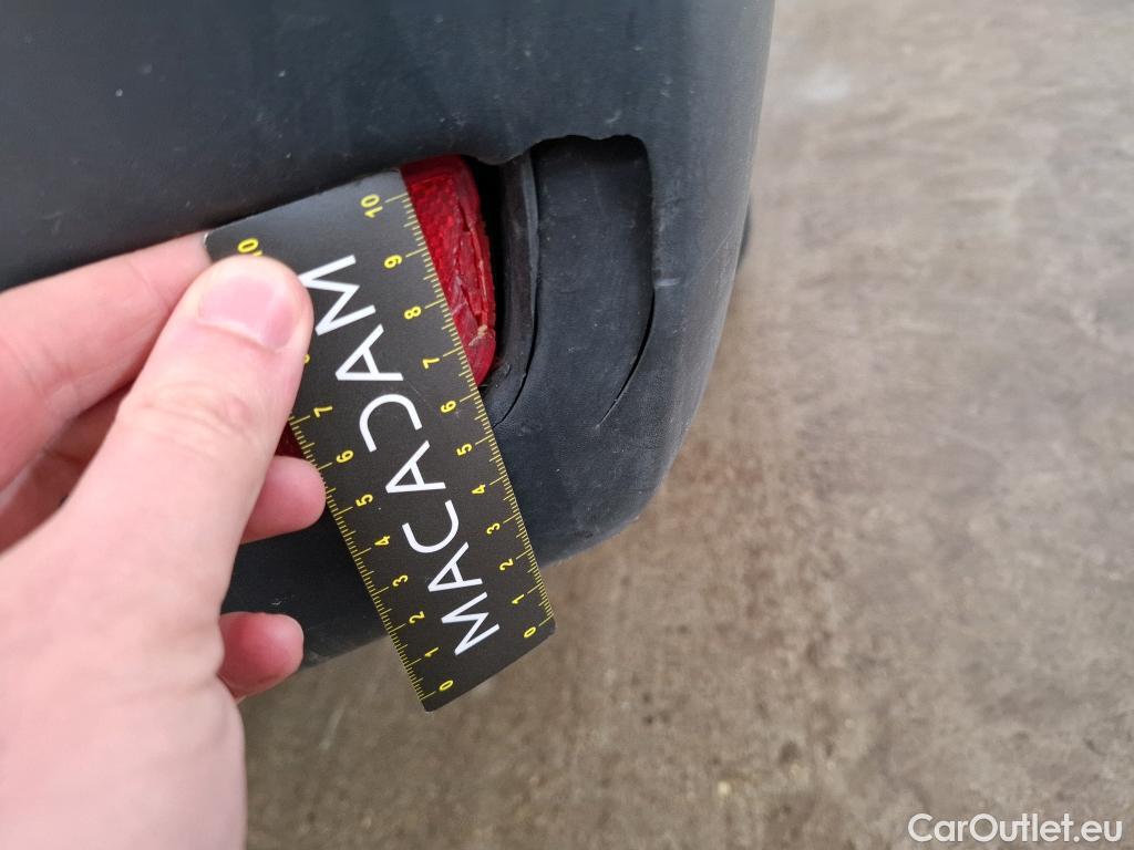  Renault  Master  III Fourgon L2H2 3 5 Grand Confort dCi 135CV BVM6 E6dT #79