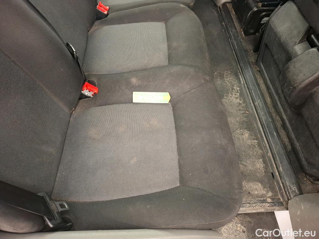  Renault  Master  III Fourgon L2H2 3 5 Grand Confort dCi 135CV BVM6 7 Sieges E6dT #32