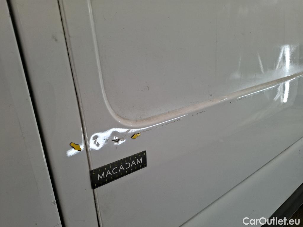  Renault  Master  III Fourgon L2H2 3 5 Grand Confort dCi 135CV BVM6 E6dT #19