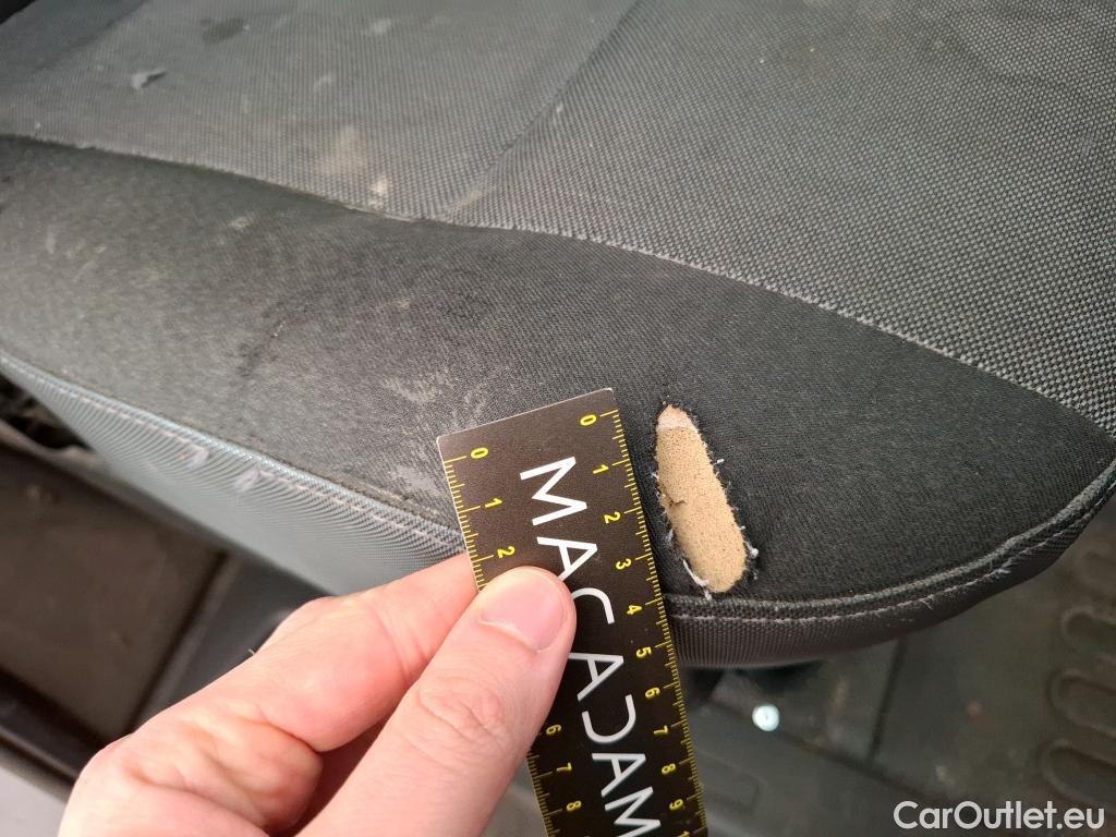  Renault  Master  III Fourgon L2H2 3 5 Grand Confort dCi 135CV BVM6 E6dT #70