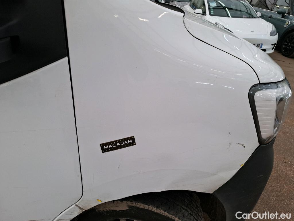  Renault  Master  III Fourgon L2H2 3 5 Grand Confort dCi 135CV BVM6 E6dT #21