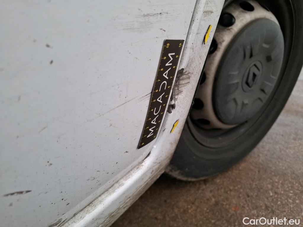  Renault  Master  III Fourgon L2H2 3 5 Grand Confort dCi 135CV BVM6 E6dT #49