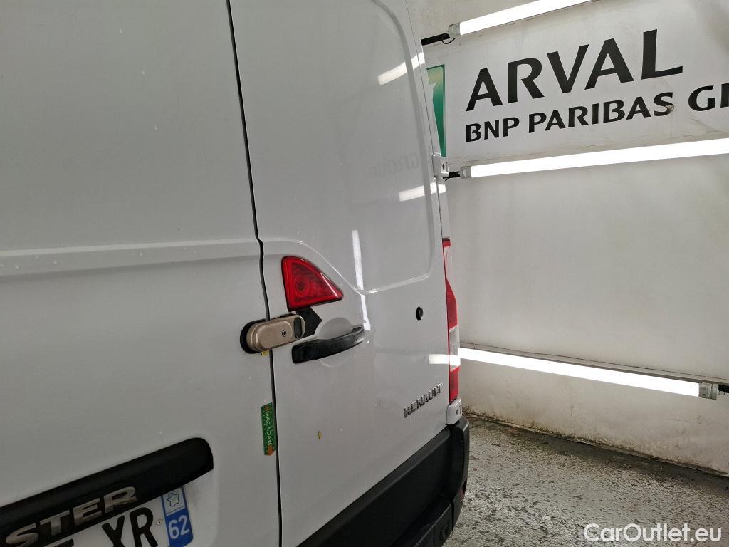  Renault  Master  III Fourgon L2H2 3 5 Grand Confort dCi 135CV BVM6 7 Sieges E6dT #6