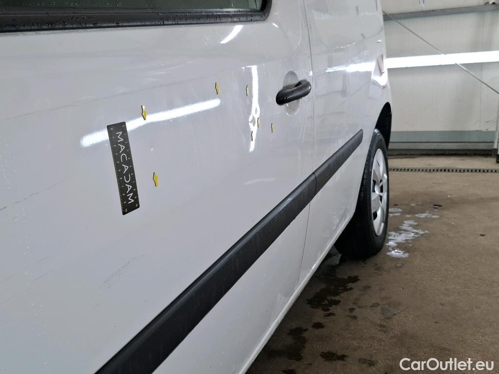  Renault  Kangoo RENAULT  Express / 2013 / 4P / Fourgonnette Extra R-Link dCi 90 #35