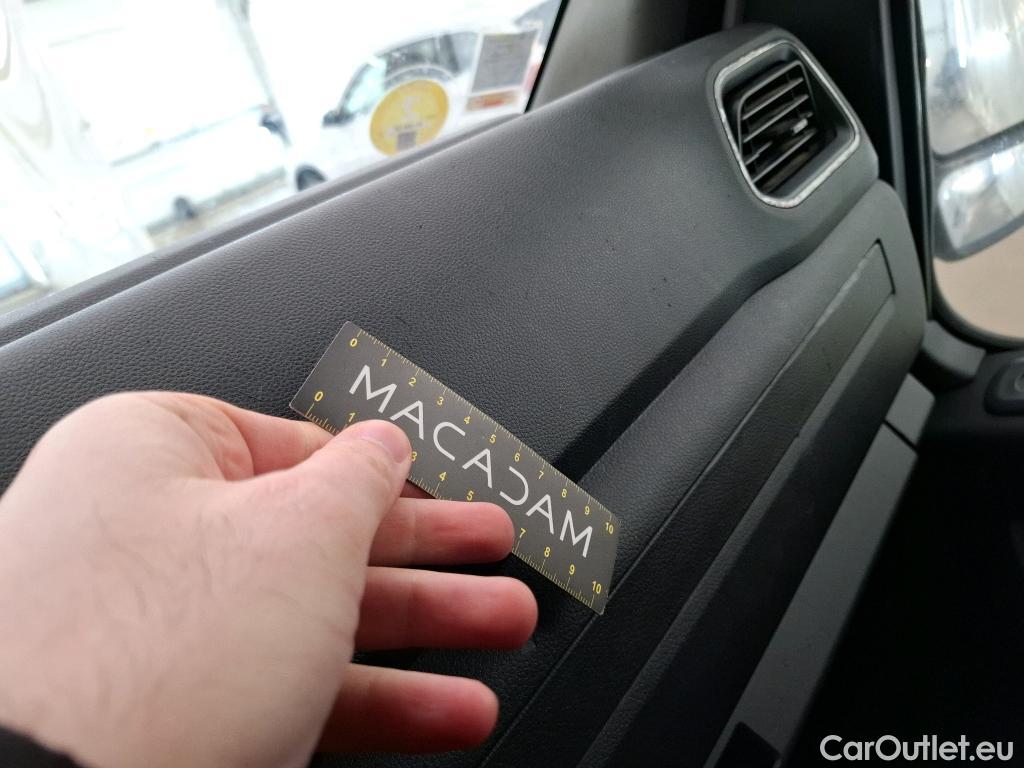  Renault  Master  III Fourgon L2H2 3 5 Grand Confort dCi 135CV BVM6 E6dT #68