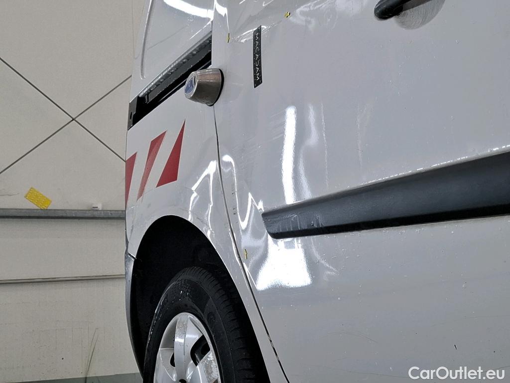  Renault  Kangoo RENAULT  Express / 2013 / 4P / Fourgonnette Extra R-Link dCi 90 #19