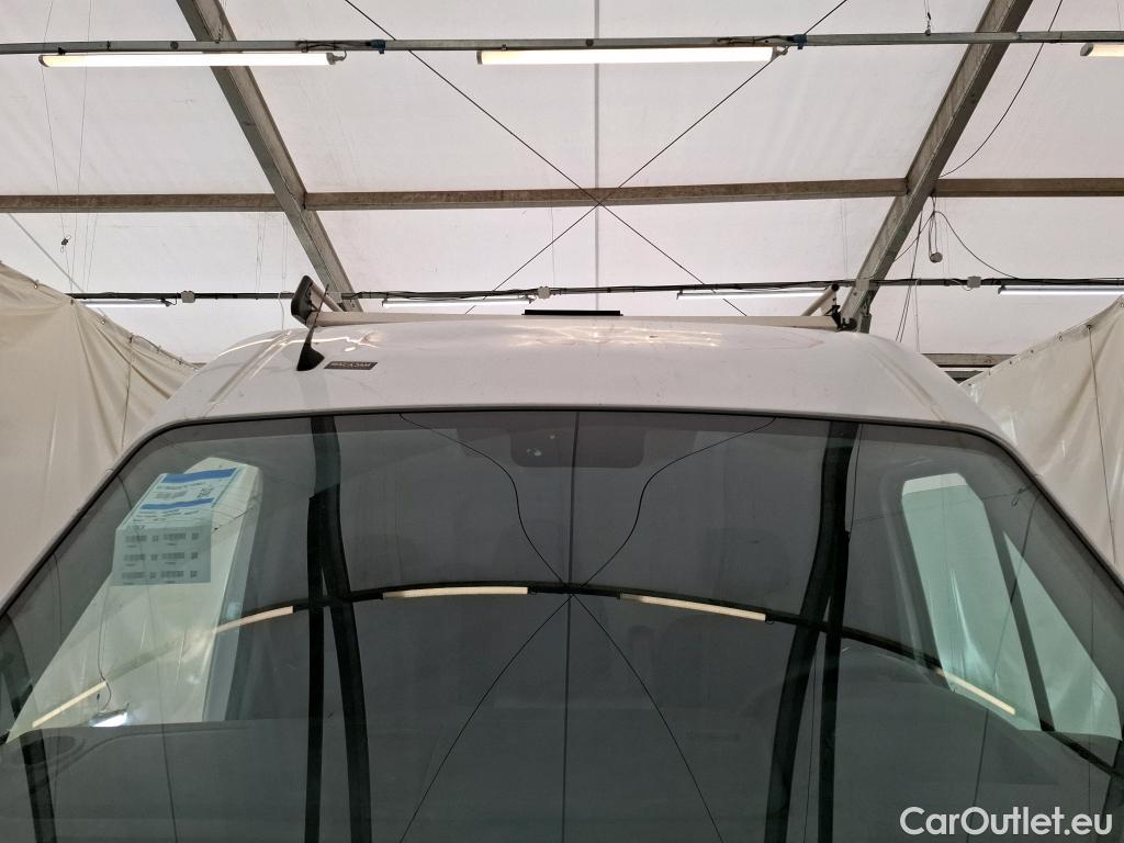  Renault  Master  III Fourgon L2H2 3 5 Grand Confort dCi 135CV BVM6 E6dT #16