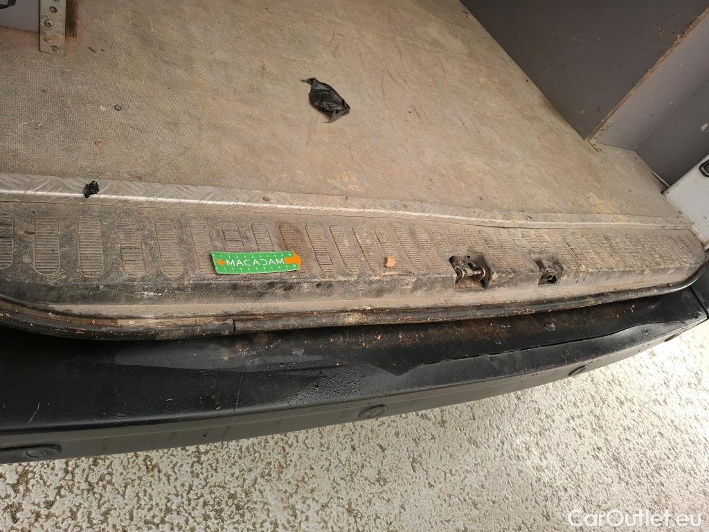  Renault  Master  III Fourgon L2H2 3 5 Grand Confort dCi 135CV BVM6 7 Sieges E6dT #22