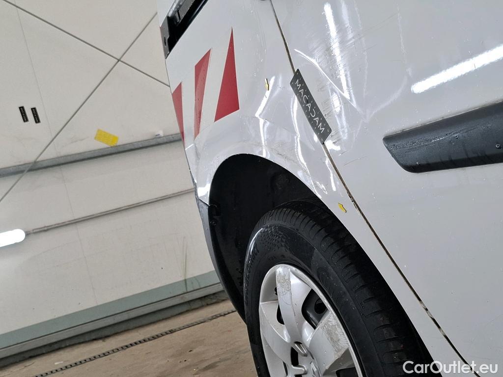  Renault  Kangoo RENAULT  Express / 2013 / 4P / Fourgonnette Extra R-Link dCi 90 #3