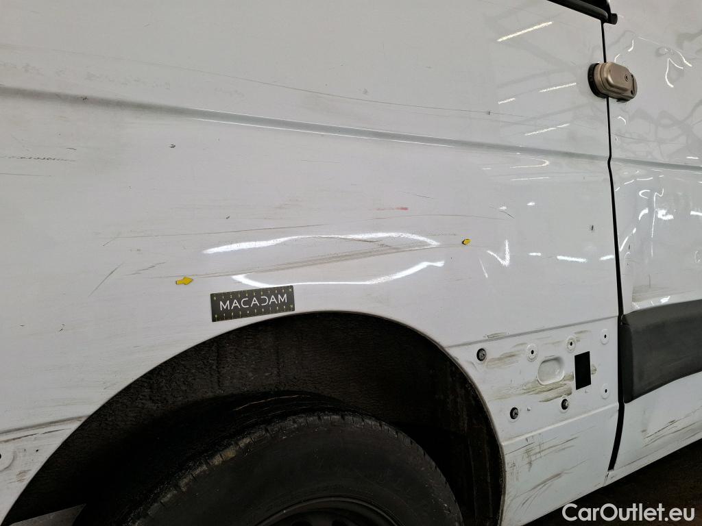  Renault  Master  III Fourgon L2H2 3 5 Grand Confort dCi 135CV BVM6 E6dT #15