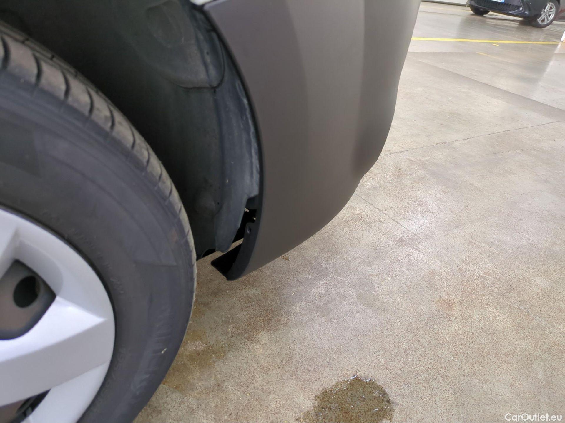  Renault  Kangoo RENAULT  Express / 2013 / 4P / Fourgonnette Extra R-Link dCi 75 #17