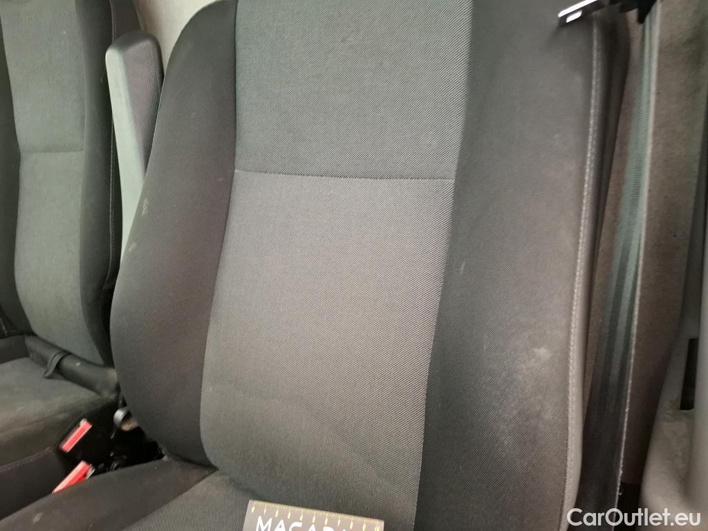  Renault  Master  III Fourgon L2H2 3 5 Grand Confort dCi 135CV BVM6 E6dT #81