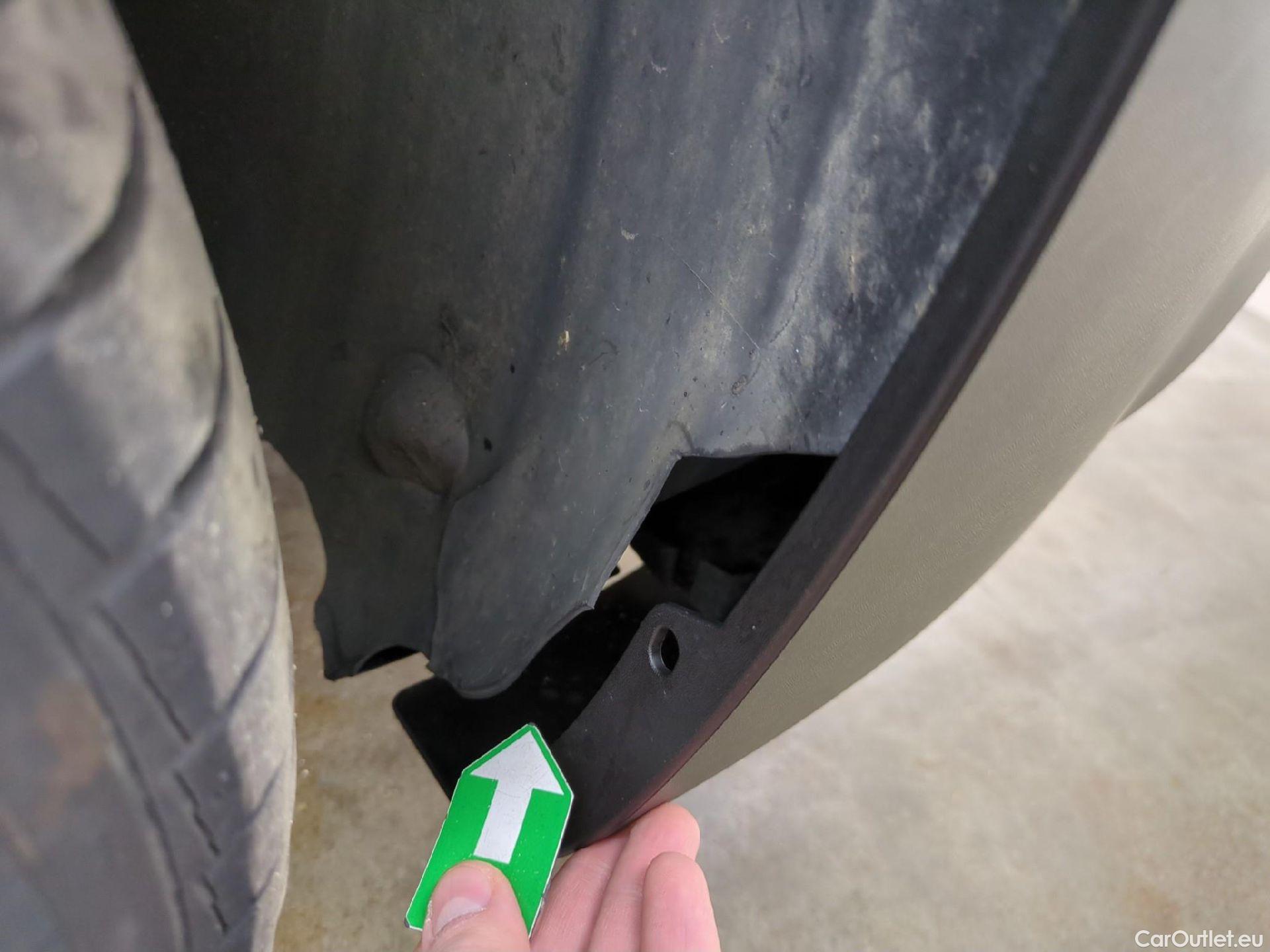  Renault  Kangoo RENAULT  Express / 2013 / 4P / Fourgonnette Extra R-Link dCi 75 #16