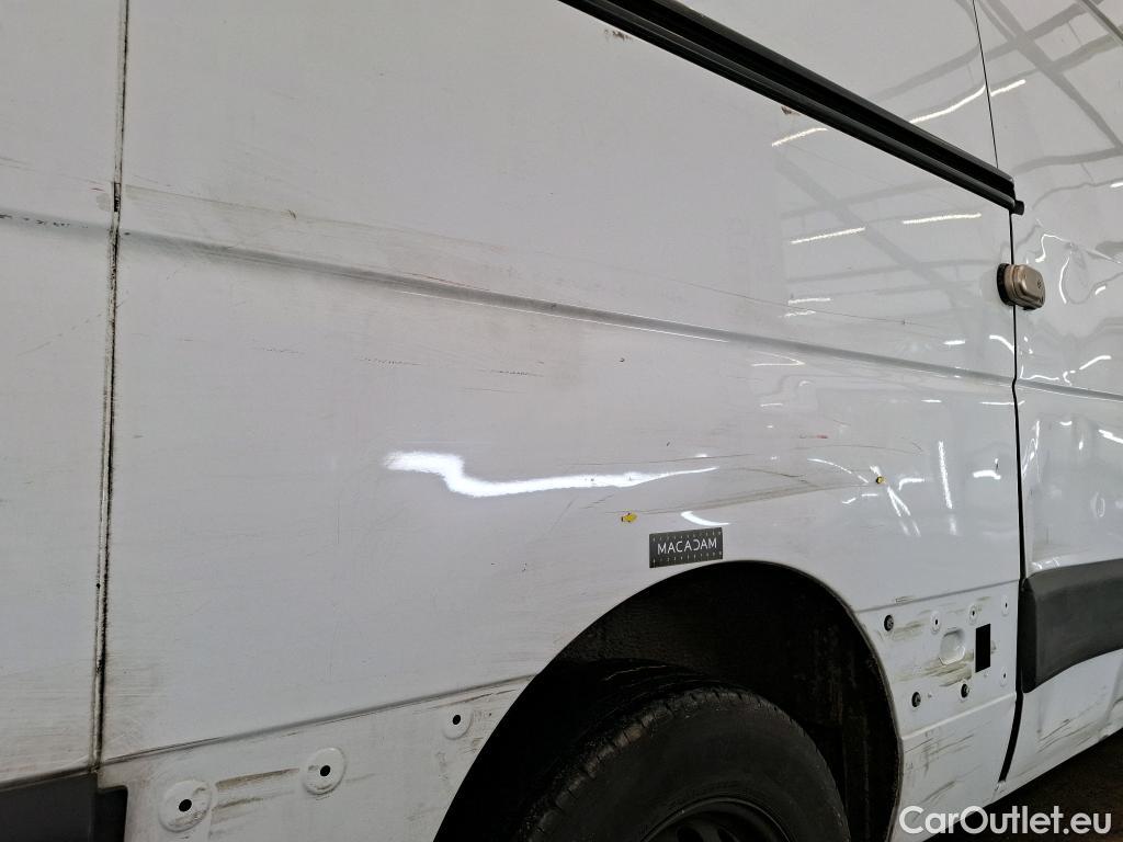  Renault  Master  III Fourgon L2H2 3 5 Grand Confort dCi 135CV BVM6 E6dT #14