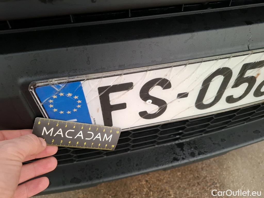  Renault  Kangoo RENAULT  Express / 2013 / 4P / Fourgonnette Extra R-Link dCi 90 #61