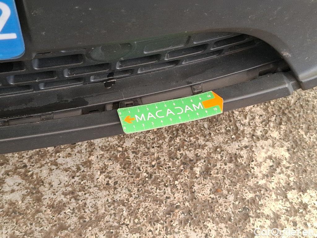  Renault  Master  III Fourgon L2H2 3 5 Grand Confort dCi 135CV BVM6 7 Sieges E6dT #41