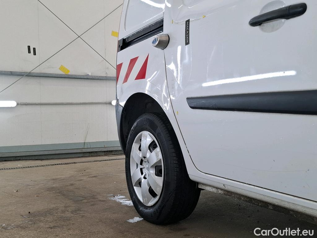  Renault  Kangoo RENAULT  Express / 2013 / 4P / Fourgonnette Extra R-Link dCi 90 #17