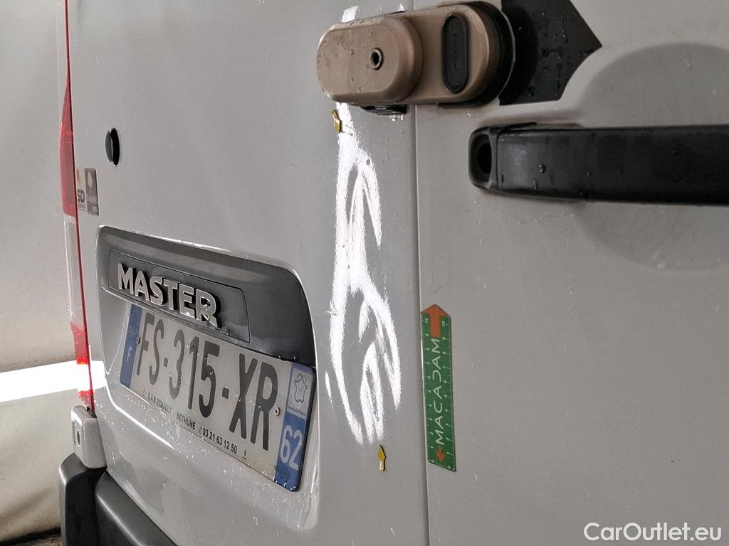  Renault  Master  III Fourgon L2H2 3 5 Grand Confort dCi 135CV BVM6 7 Sieges E6dT #2