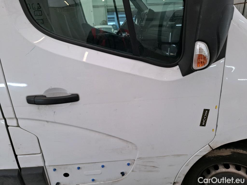  Renault  Master  III Fourgon L2H2 3 5 Grand Confort dCi 135CV BVM6 E6dT #28