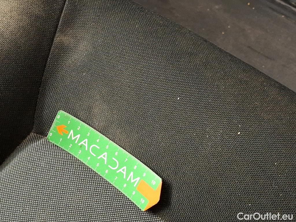  Renault  Master  III Fourgon L2H2 3 5 Grand Confort dCi 135CV BVM6 7 Sieges E6dT #39