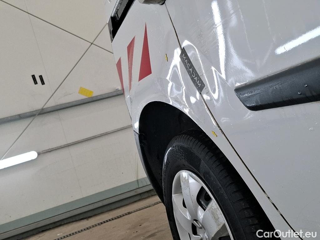  Renault  Kangoo RENAULT  Express / 2013 / 4P / Fourgonnette Extra R-Link dCi 90 #4