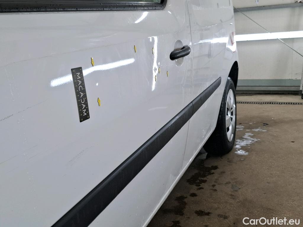  Renault  Kangoo RENAULT  Express / 2013 / 4P / Fourgonnette Extra R-Link dCi 90 #34