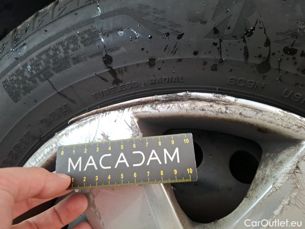  Renault  Kangoo RENAULT  Express / 2013 / 4P / Fourgonnette Extra R-Link dCi 90 #48