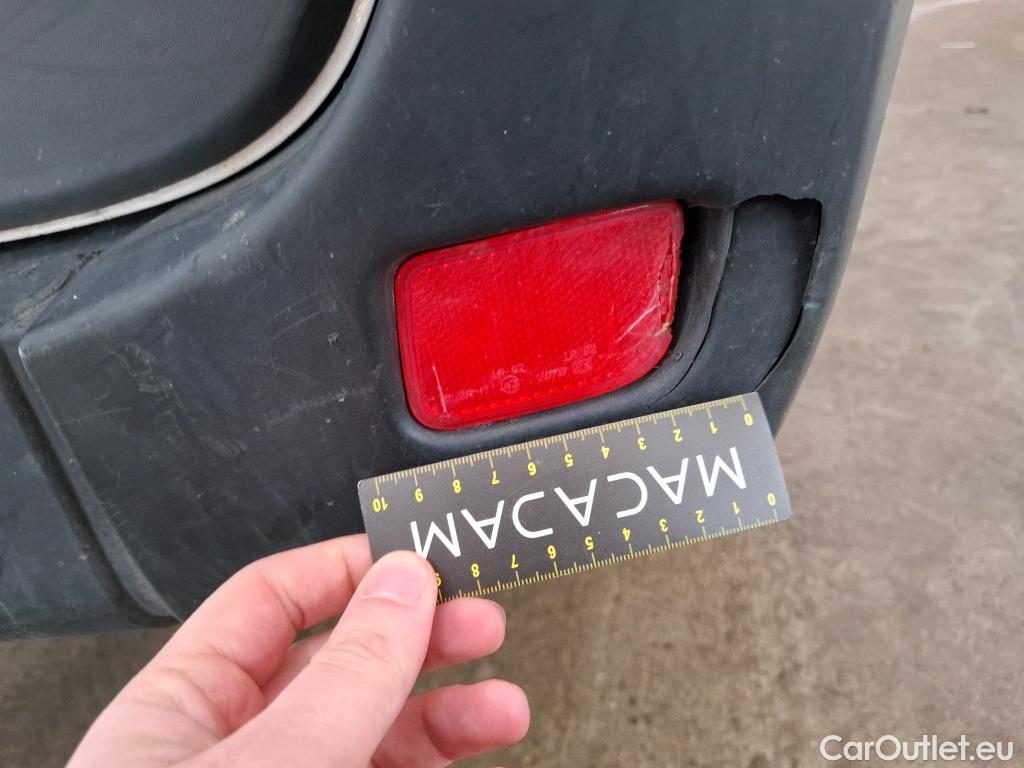  Renault  Master  III Fourgon L2H2 3 5 Grand Confort dCi 135CV BVM6 E6dT #78