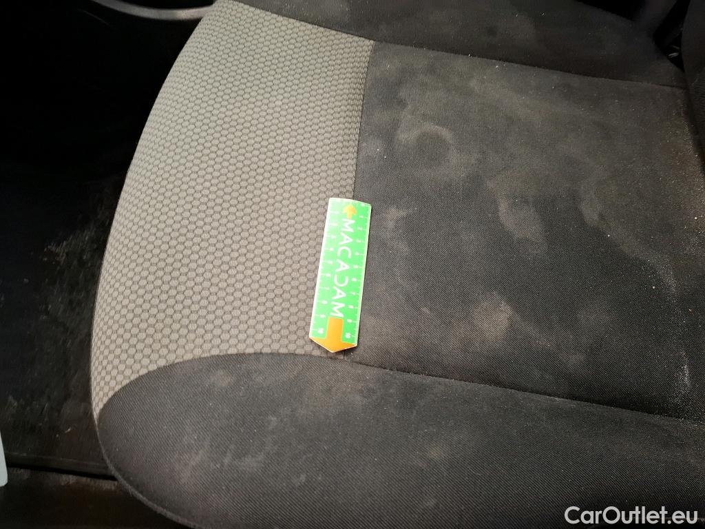  Renault  Kangoo  Express Maxi Extra (Série Spéciale) 1.5 dCi 90CV BVM5 E6 #31