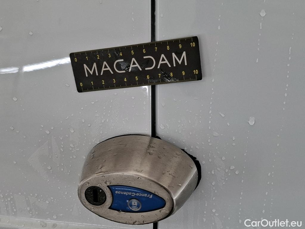  Renault  Kangoo RENAULT  Express / 2013 / 4P / Fourgonnette Extra R-Link dCi 90 #67