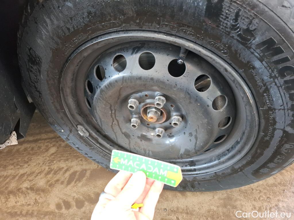  Renault  Kangoo  Express Maxi Extra (Série Spéciale) 1.5 dCi 90CV BVM5 E6 #60