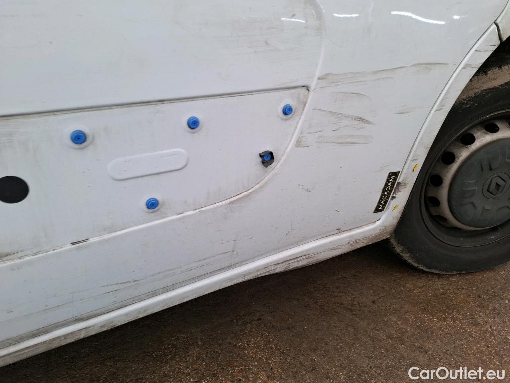  Renault  Master  III Fourgon L2H2 3 5 Grand Confort dCi 135CV BVM6 E6dT #48