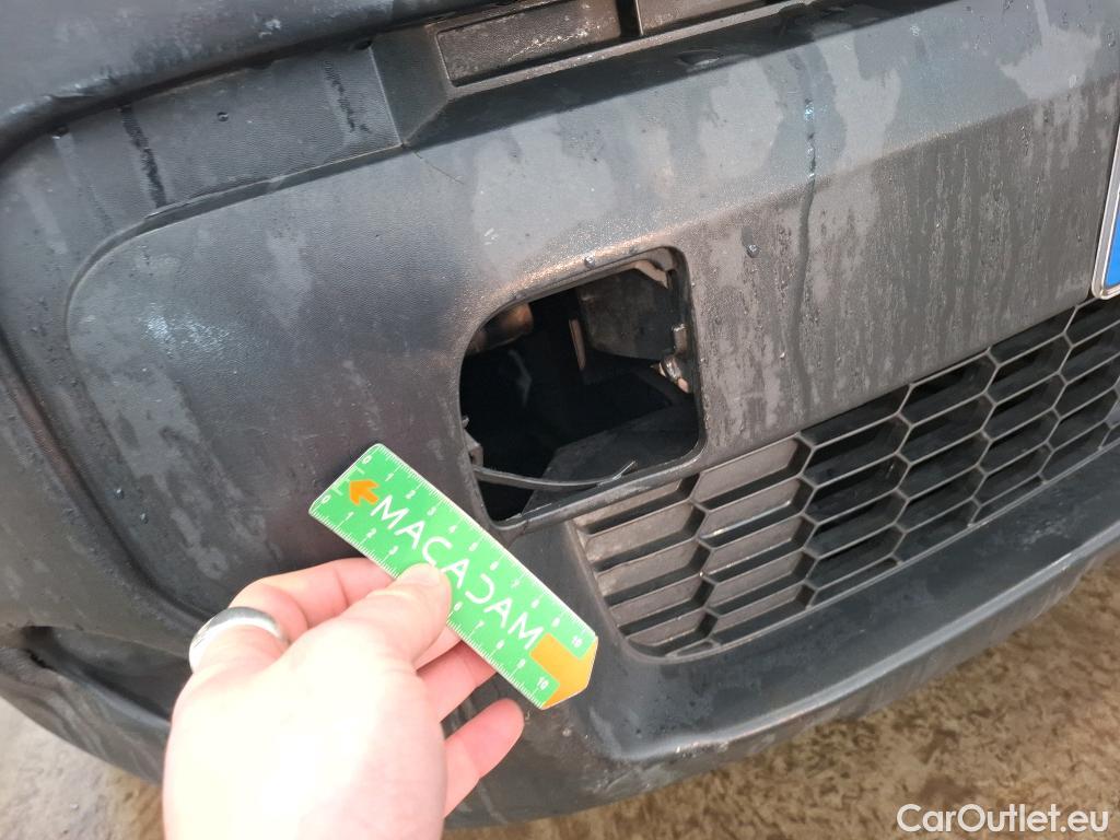  Renault  Kangoo  Express Maxi Extra (Série Spéciale) 1.5 dCi 90CV BVM5 E6 #47