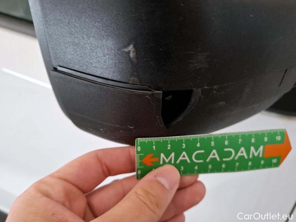  Renault  Trafic RENAULT  / 2019 / 4P / Fourgon tole NV FG GCF L2H1 1300 dCi 95 #28