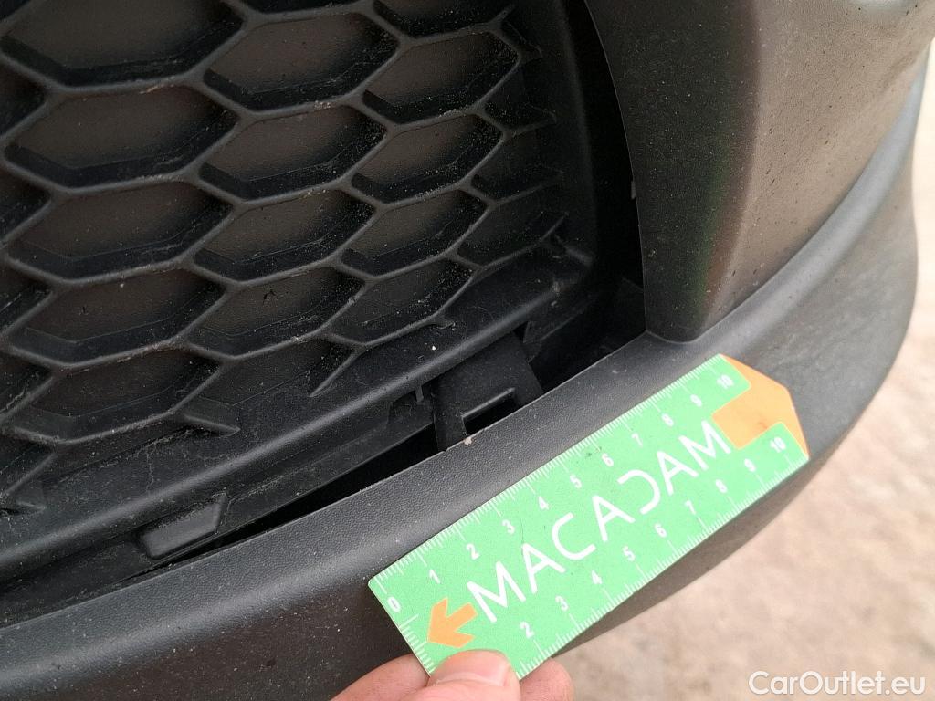  Renault  Trafic RENAULT  / 2019 / 4P / Fourgon tole FG GCF L1H1 1000 dCi 120 #33