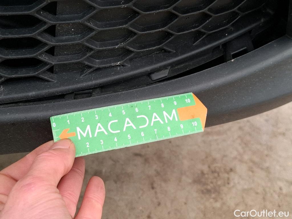  Renault  Trafic RENAULT  / 2019 / 4P / Fourgon tole FG GCF L1H1 1000 dCi 120 #32