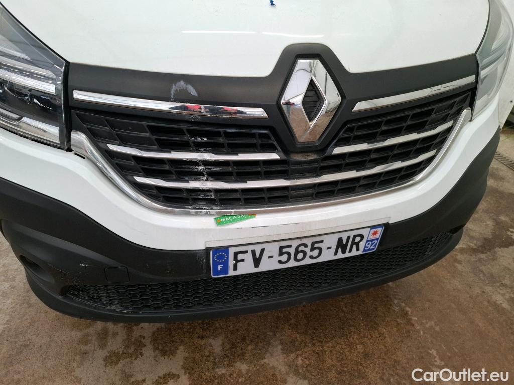  Renault  Trafic RENAULT  / 2019 / 4P / Fourgon tole NV FG GCF L2H1 1300 dCi 95 #13
