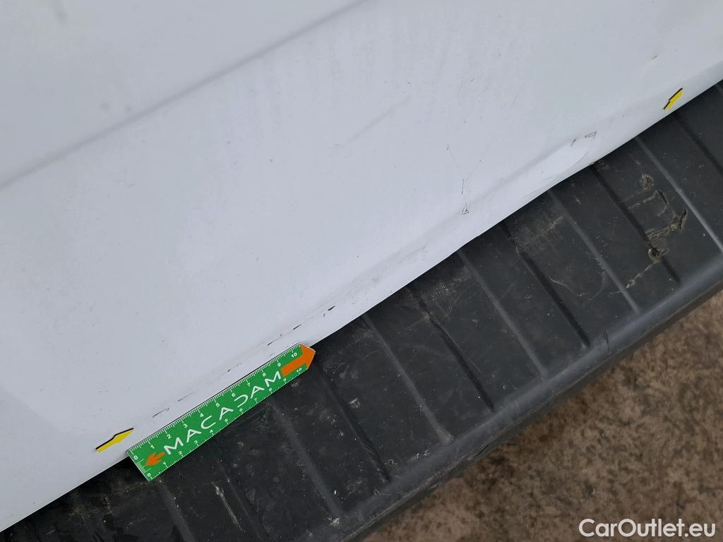  Renault  Trafic RENAULT  / 2019 / 4P / Fourgon tole NV FG GCF L2H1 1300 dCi 95 #8