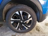  Peugeot  2008 PEUGEOT  / 2019 / 5P / CROSSOVER BLUEHDI 130 EAT8 ALLURE S/S AUT. #71