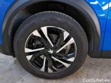  Peugeot  2008 PEUGEOT  / 2019 / 5P / CROSSOVER BLUEHDI 130 EAT8 ALLURE S/S AUT. #73