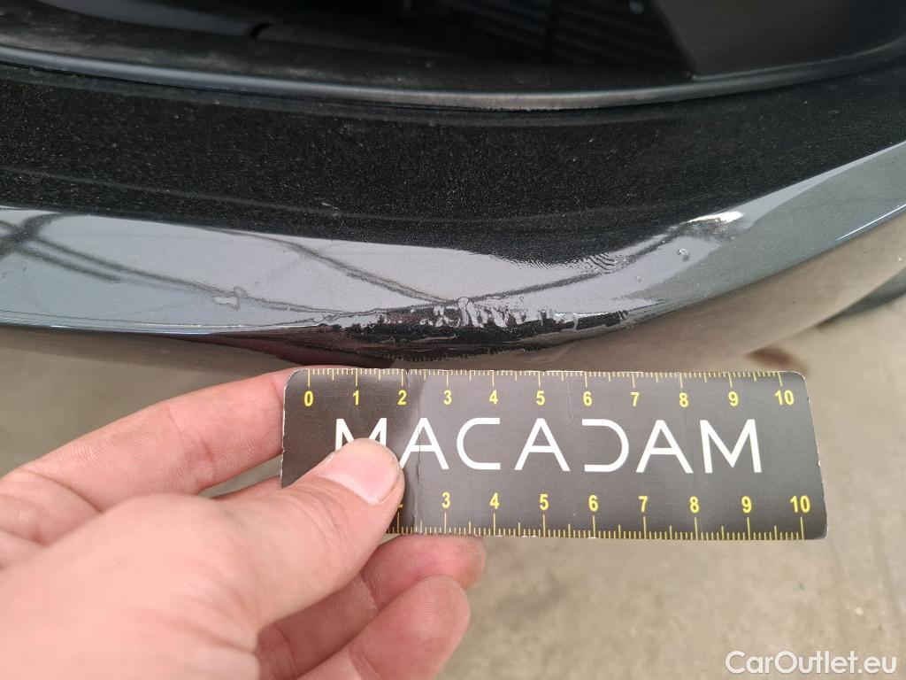  Bmw  Serie 1 BMW Série 1 / 2019 / 5P / Berline 116i Business Design #2