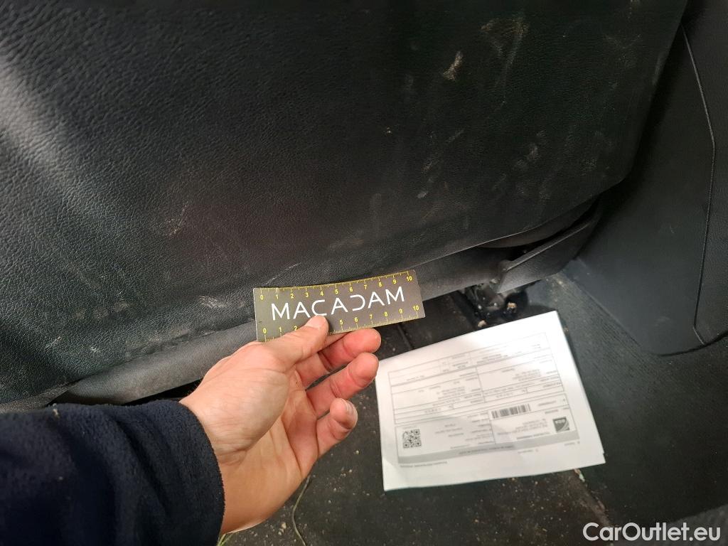  Audi  A4 AUDI  Avant / 2019 / 5P / Break 40 TFSI ultra 204 Qua S tro Business L. #52