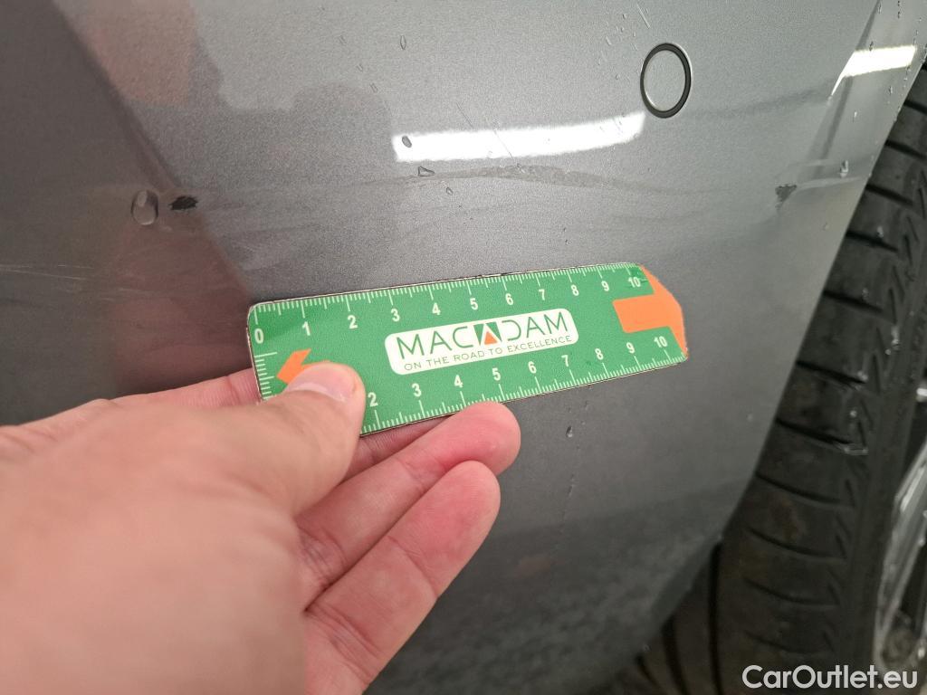  Bmw  Serie 1 BMW Série 1 / 2019 / 5P / Berline 116i DKG7 Business Design #12