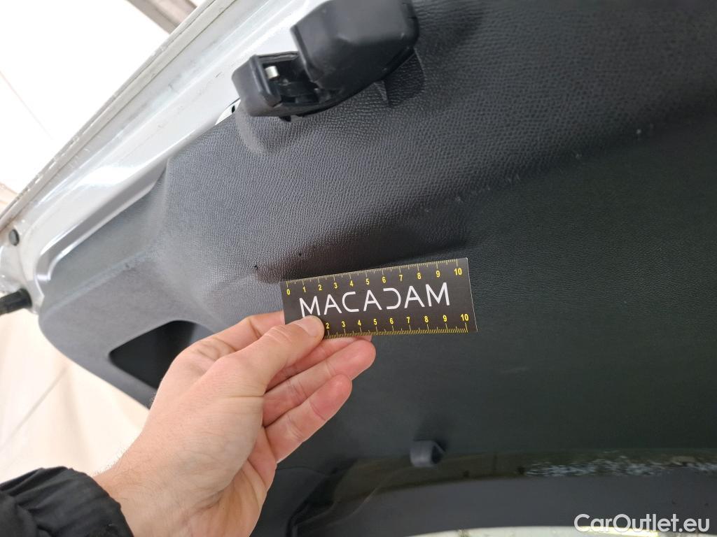  Citroen  C4  Berline Shine 1.2 PureTech 130CV BVA8 E6d #14