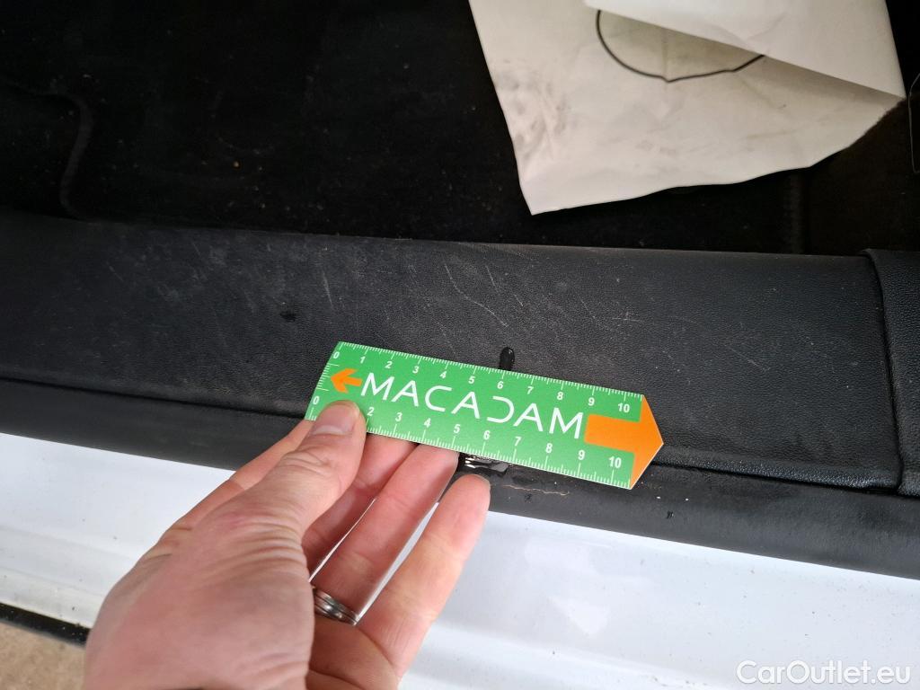  Citroen  C3  Feel 1.2 PureTech 80CV BVM5 E6 #3