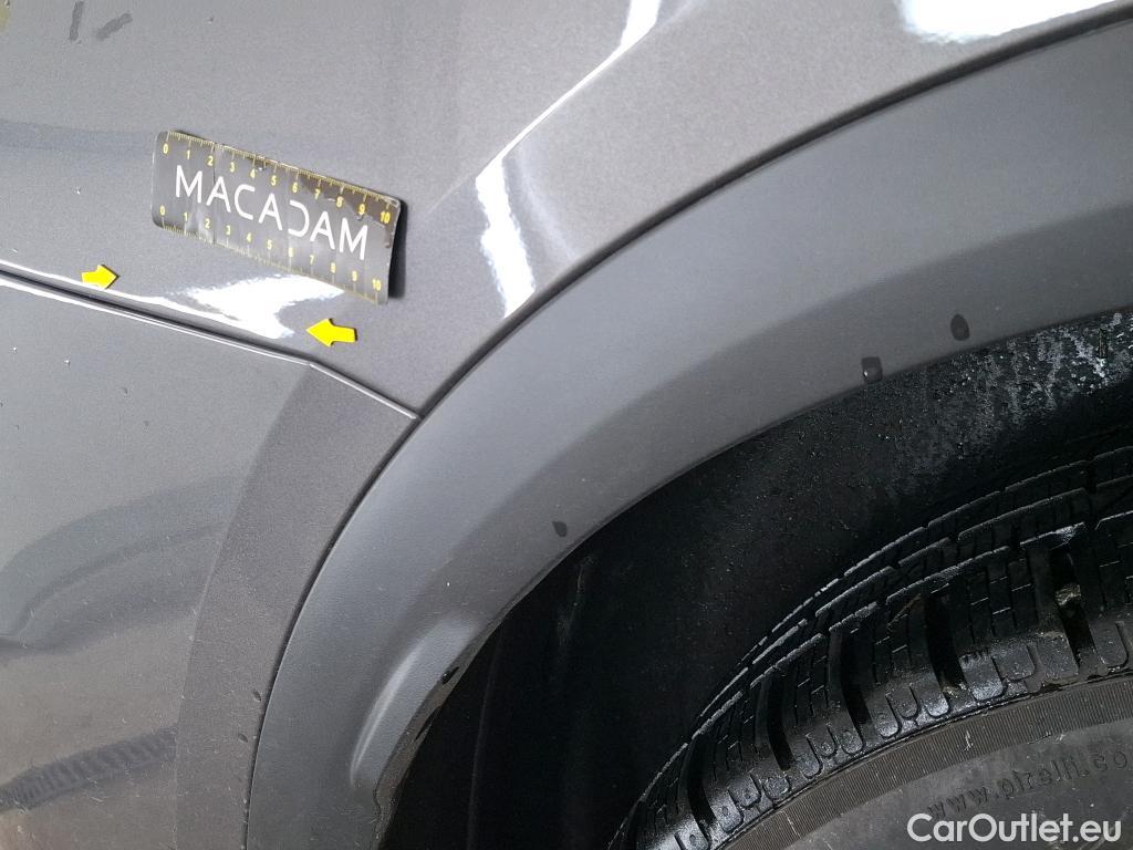  DS  DS7 DS DS 7 Crossback / 2017 / 5P / SUV E-TENSE 225 PERFORMANCE Line + #2