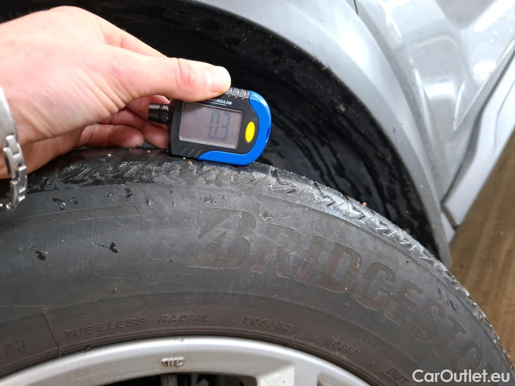  Nissan  Juke NISSAN  / 2019 / 5P / Crossover DIG-T 114 DCT Business+ #2