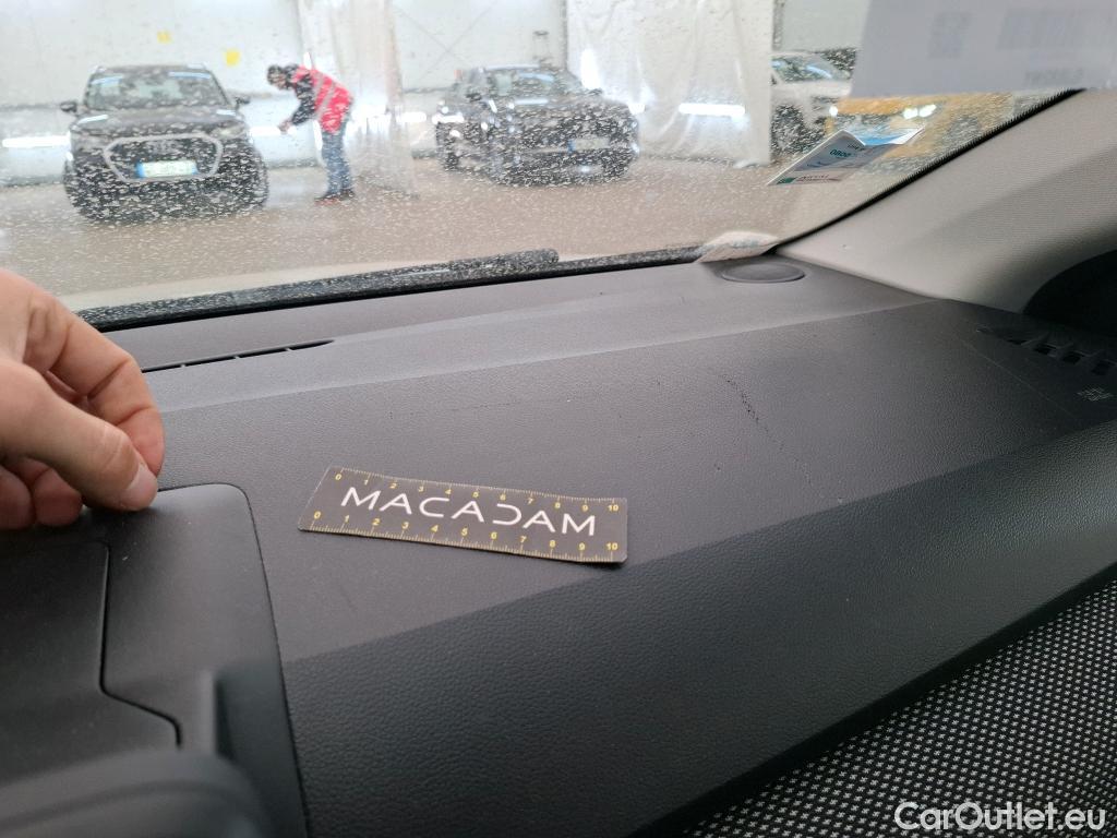  Dacia  Sandero  III Confort 1.0 TCe 90CV BVM5 E6d #1