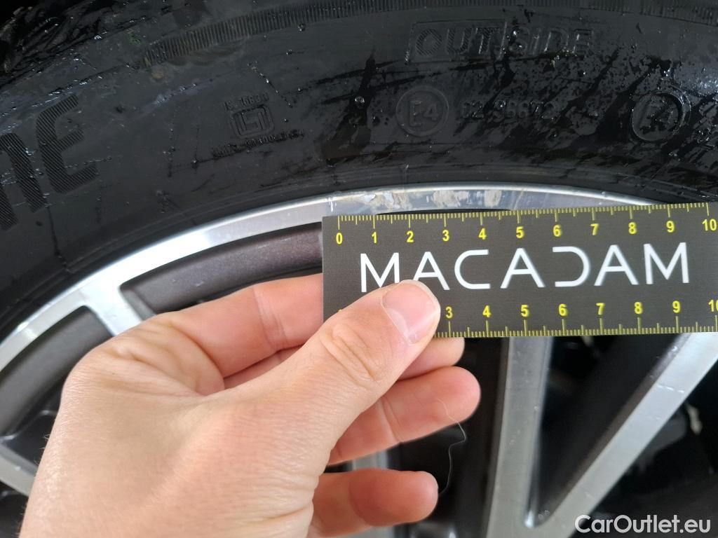  Mercedes  CLA-Klasse MERCEDES-BENZ CLA Coupe / 2019 / 4P / Coupé CLA 180 Business Line BA7 #25