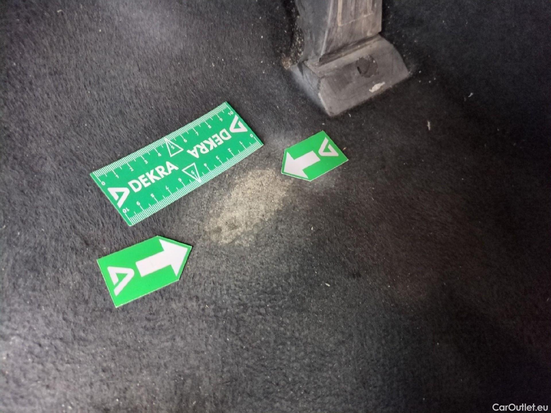  KIA  Sportage KIA  / 2021 / 5P / SUV 1.6 T-GDI 265 PHEV AUTO 4WD ACTIVE BUSIN #1